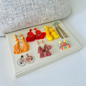 Lightweight “vacation collection” jewelry